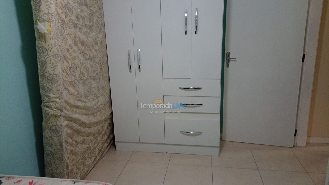 Casa para alquiler de vacaciones em Itapema (Meia Praia)