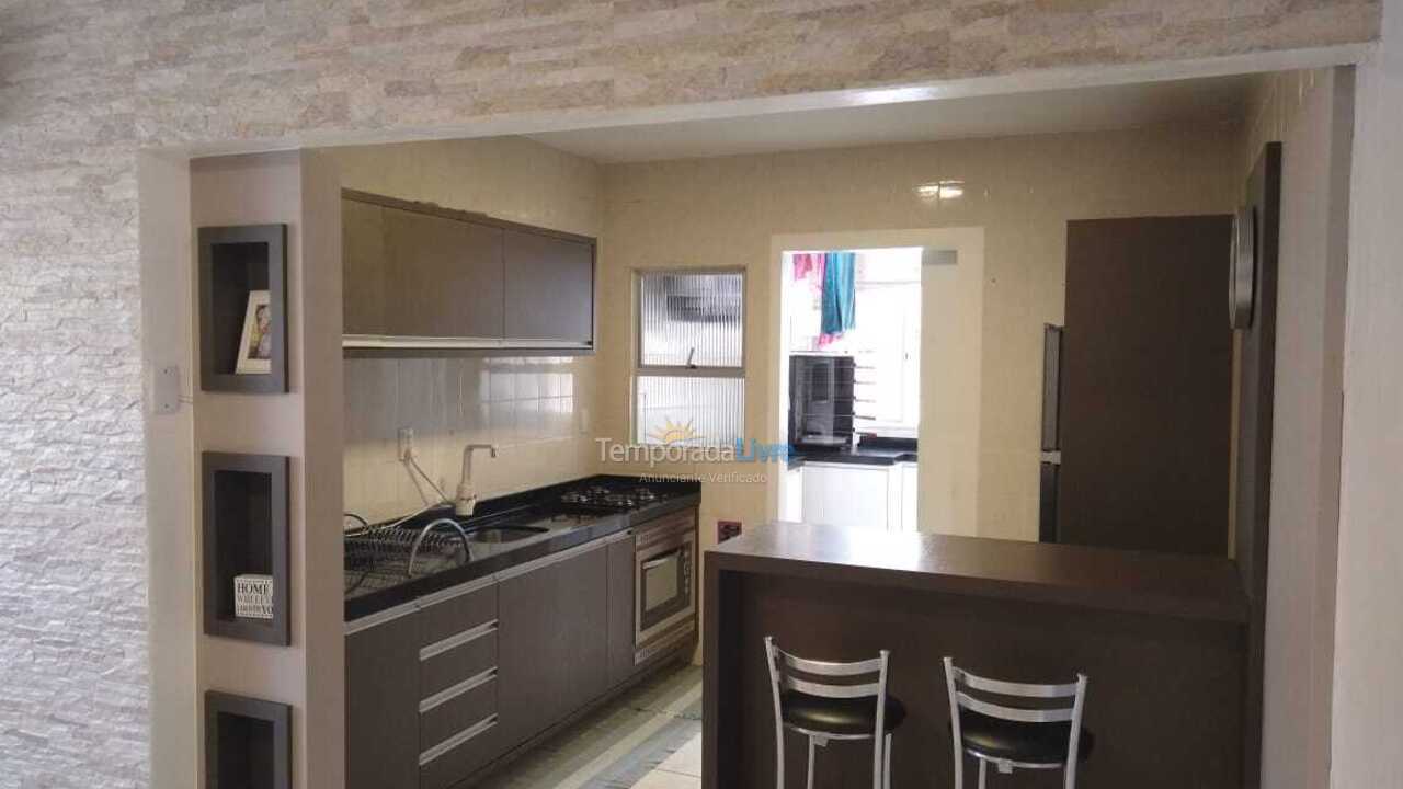 Apartamento para alquiler de vacaciones em Itapema (Meia Praia)