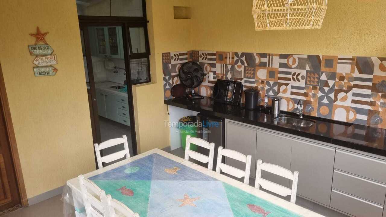 Casa para alquiler de vacaciones em São Sebastião (Juquehy)