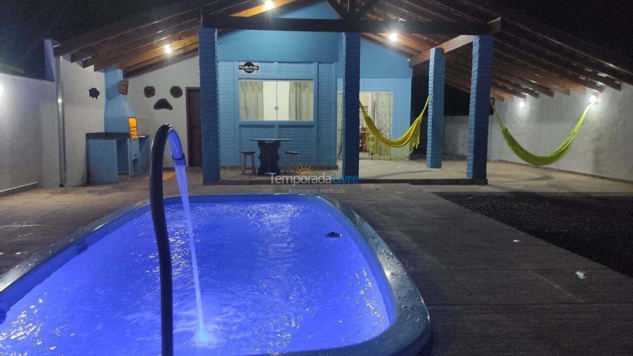 Casa para aluguel de temporada em Guaratuba (Coroados)