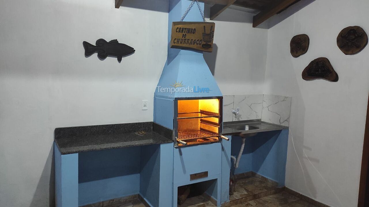 Casa para aluguel de temporada em Guaratuba (Coroados)
