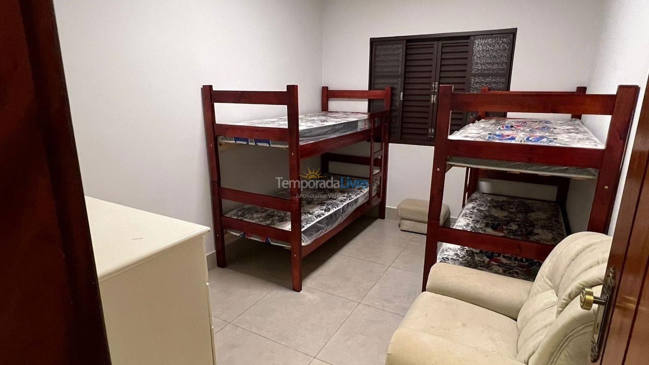 Casa para alquiler de vacaciones em Uberaba (Parque das Américas)