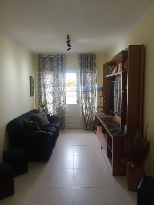 Apartamento para aluguel de temporada em Praia Grande (Vila Tupi)