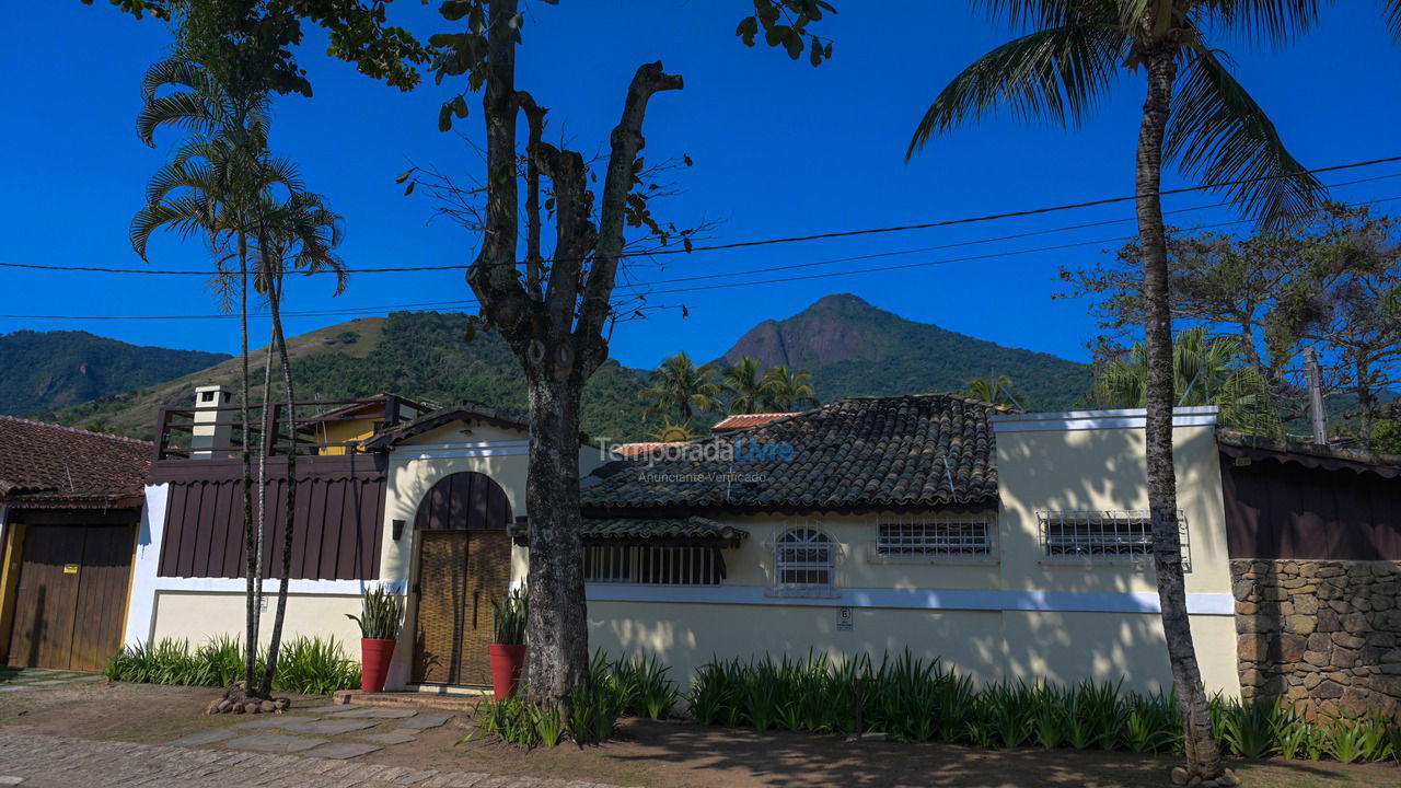 House for vacation rental in Ilhabela (Saco da Capela)