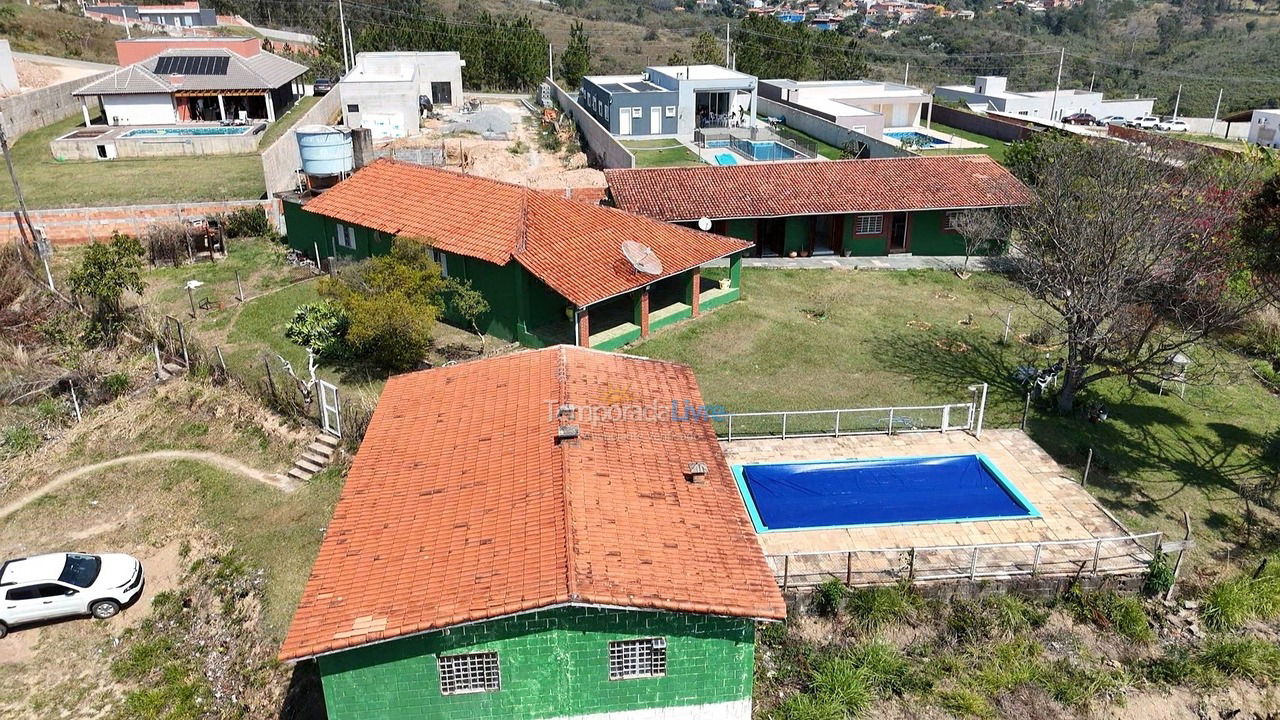 Granja para alquiler de vacaciones em Mairinque (Dona Catarina)