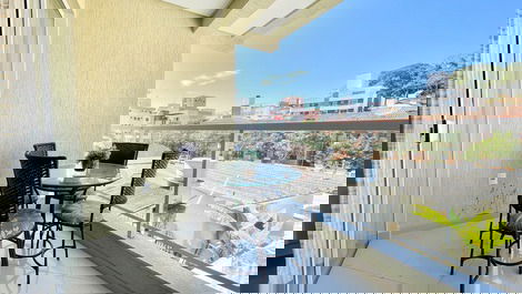 APARTMENT WITH 2 BEDROOMS IN BOMBINHAS BEACH (DOWNTOWN)