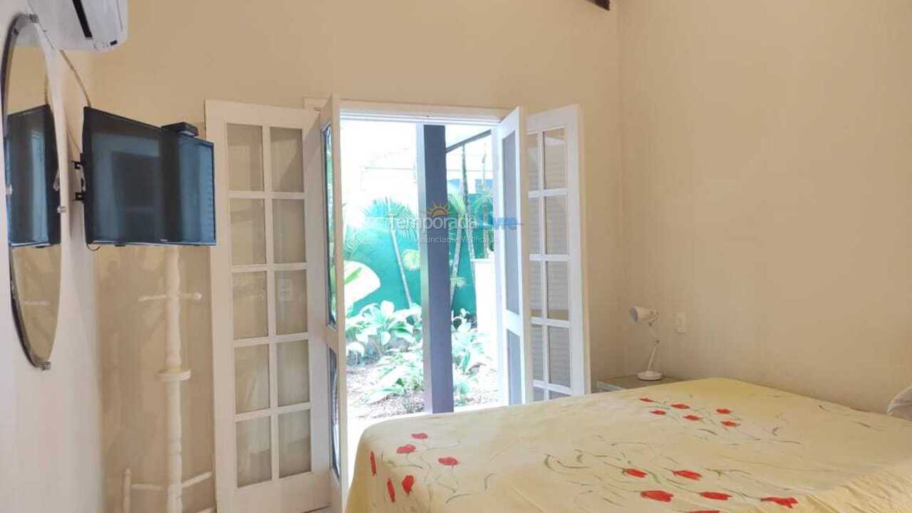 House for vacation rental in São Sebastião (Praia da Baleia)