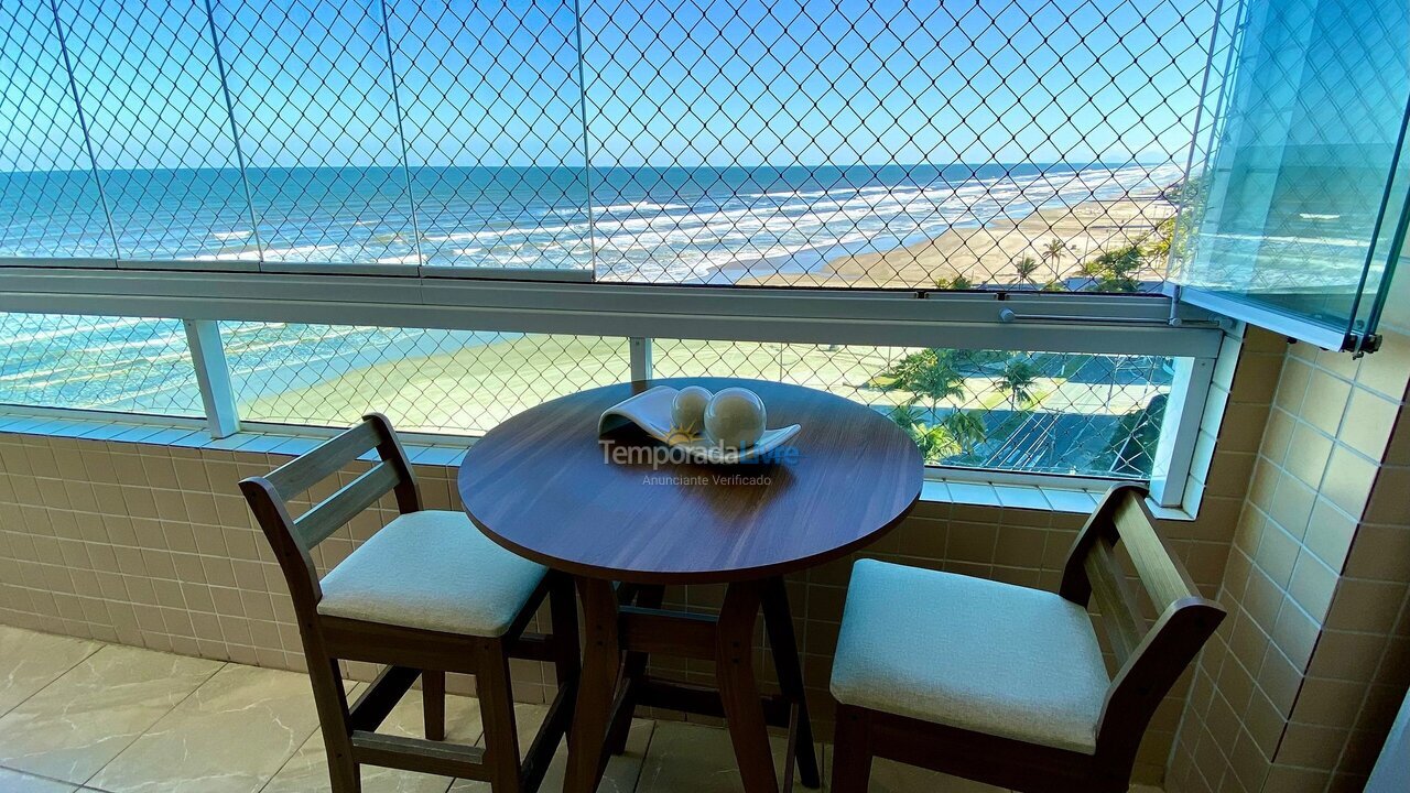 Apartamento para aluguel de temporada em Praia Grande (Praia do Caiçara)