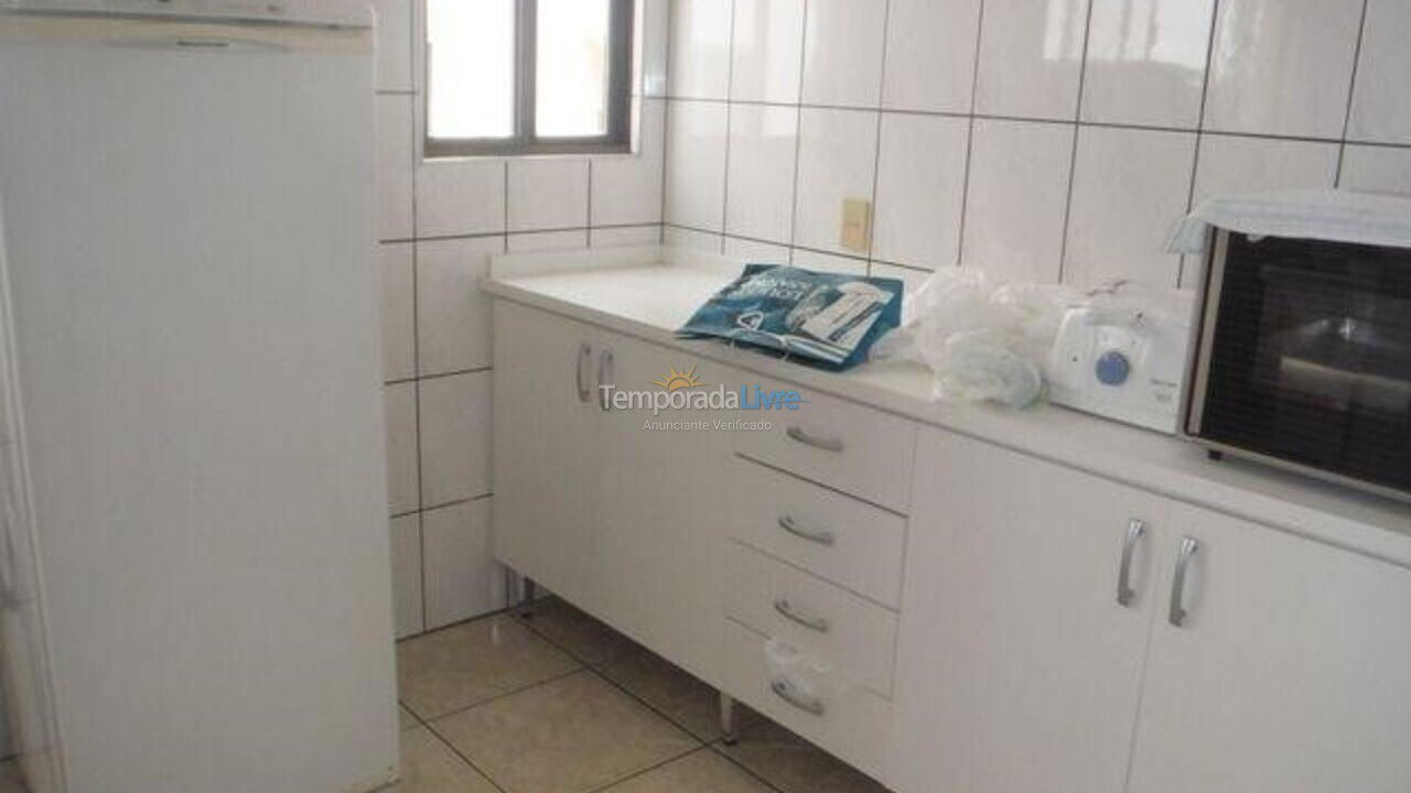 Apartamento para alquiler de vacaciones em Itapema (Meia Praia)