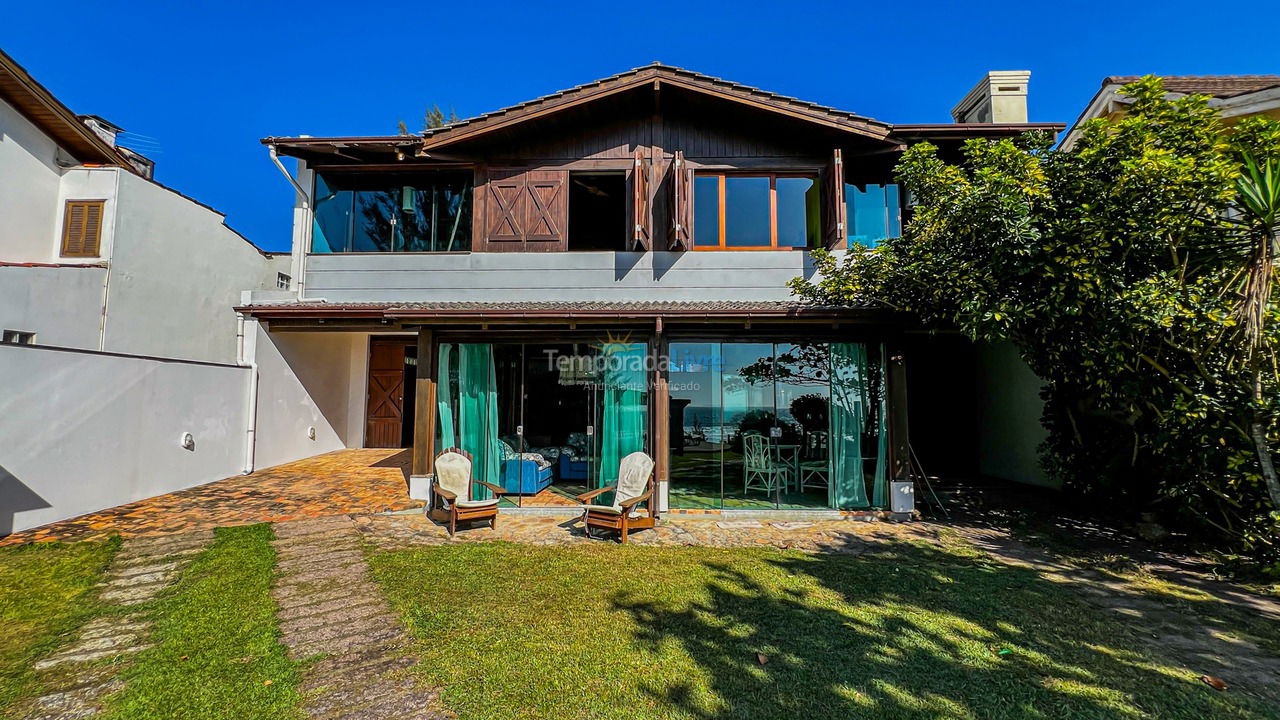 Casa para alquiler de vacaciones em Garopaba (Morrinhos)
