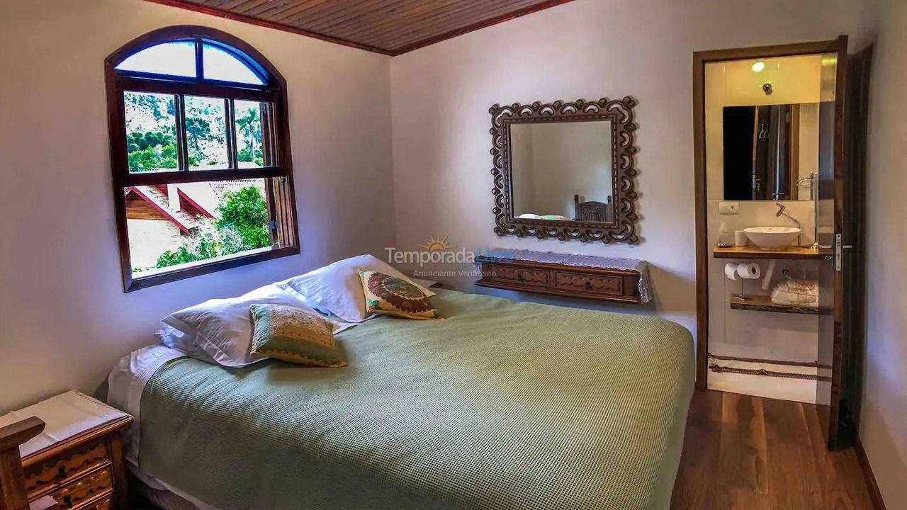 House for vacation rental in Campos do Jordão (Vale Encantado)