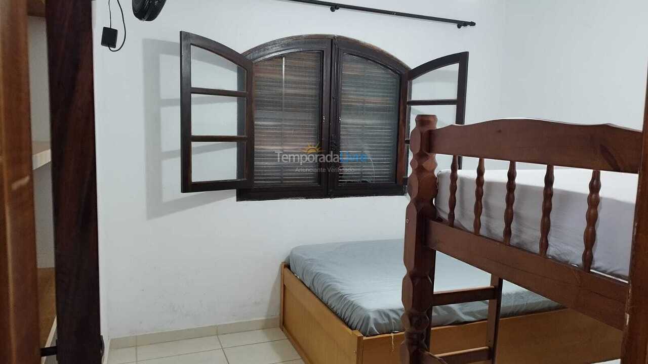 House for vacation rental in Caraguatatuba (Massaguaçu)