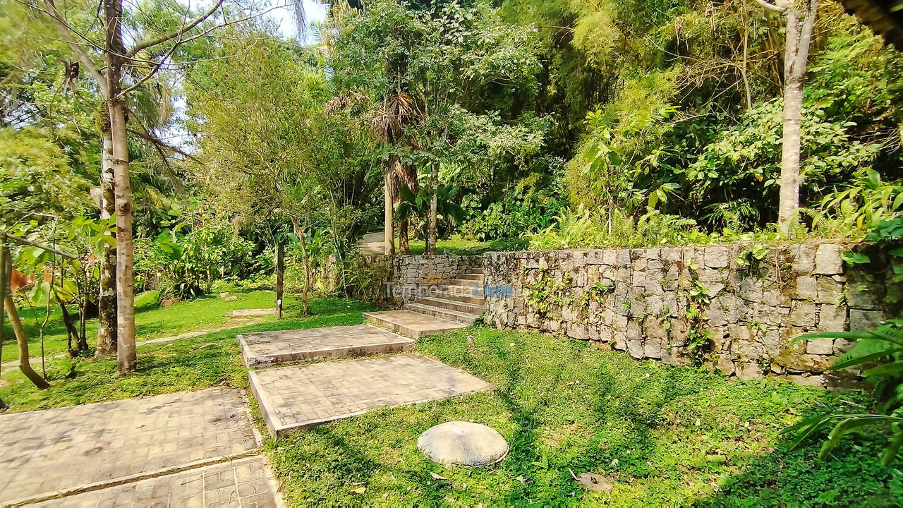 Casa para alquiler de vacaciones em Ubatuba (Praia da Ribeira)