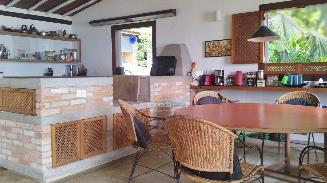 House for vacation rental in Ubatuba (Praia da Ribeira)