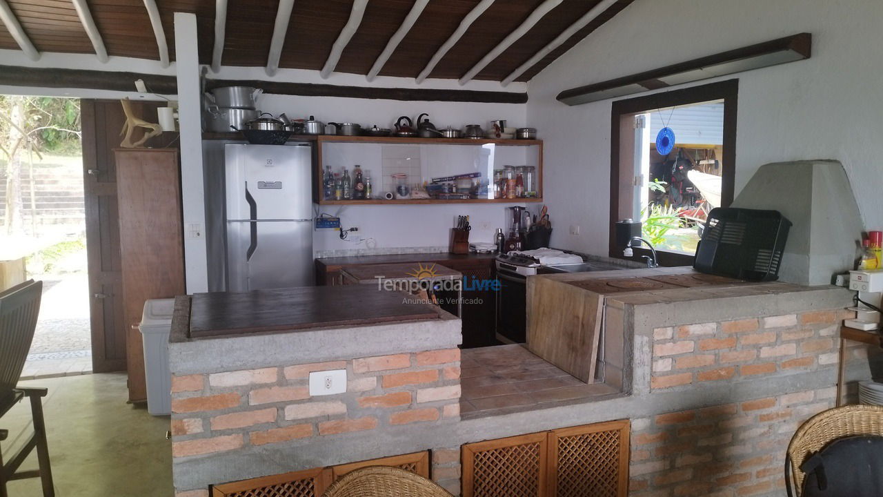 House for vacation rental in Ubatuba (Praia da Ribeira)