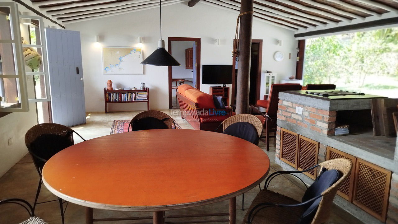 House for vacation rental in Ubatuba (Praia da Ribeira)