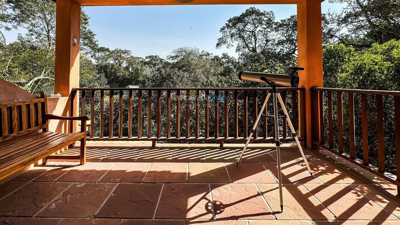 Casa para aluguel de temporada em Carapicuíba (Granja Viana)