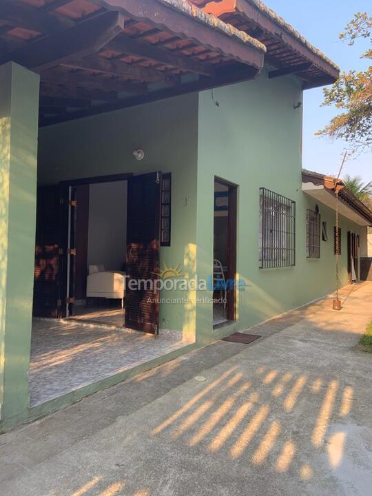 Casa para aluguel de temporada em São Sebastião (Praia da Boracéia)