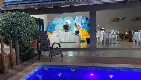 Furnished house with swimming pool for seasonal rental in Uberlândia