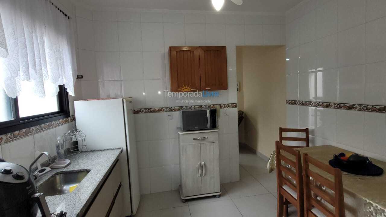 Apartamento para aluguel de temporada em Praia Grande (Vila Guilhermina)