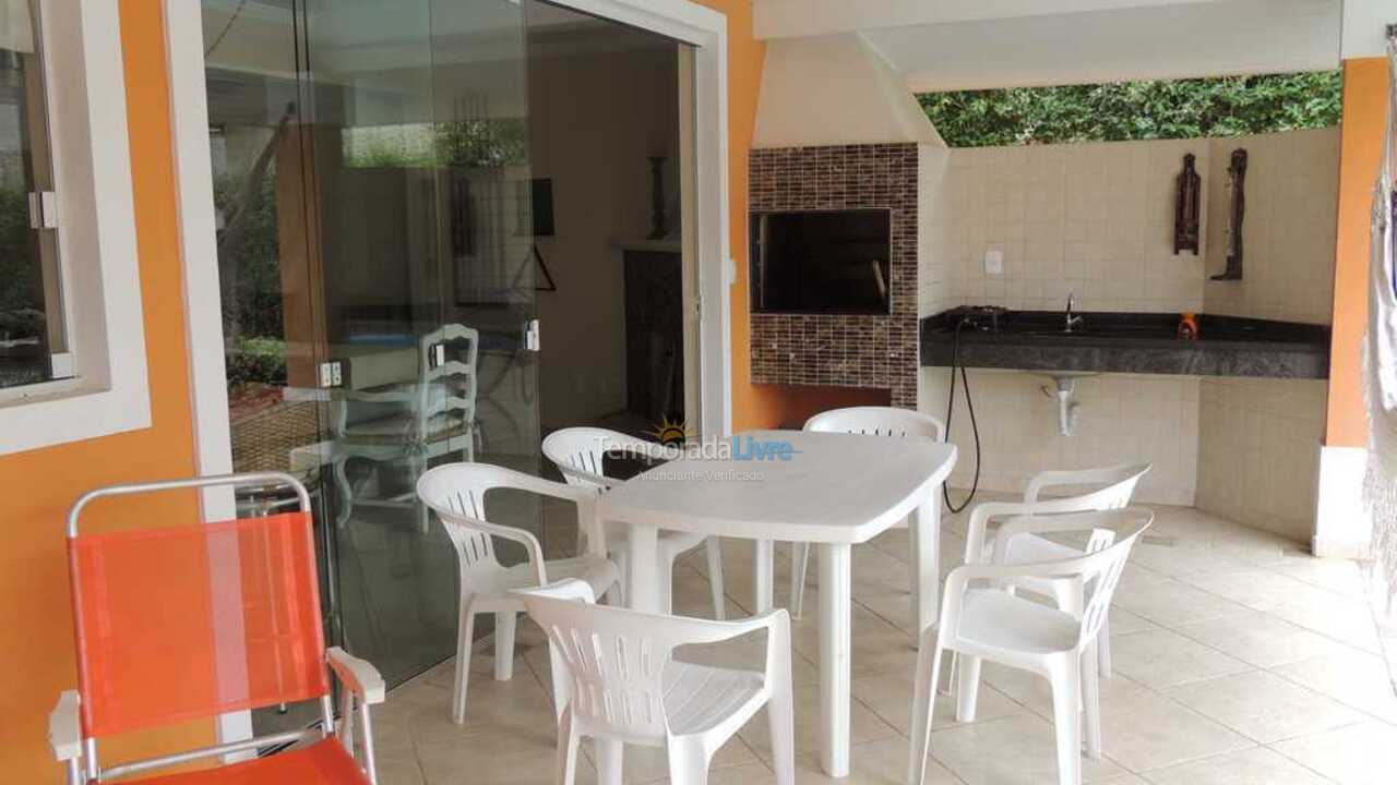 House for vacation rental in Bombinhas (Canto Grande)