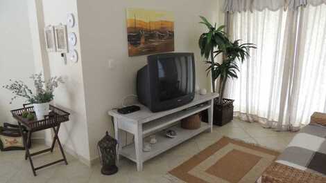 House with 4 bedrooms in Bombinhas, 100m from Mariscal beach