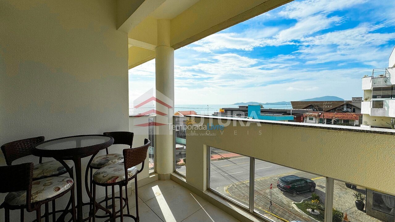 Apartment for vacation rental in Bombinhas (Praia de Bombas)