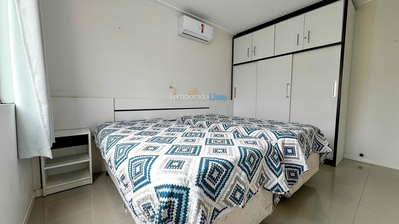 Apartamento para alquiler de vacaciones em Bombinhas (Praia de Bombas)