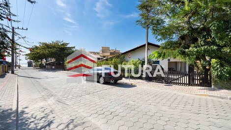 House for rent in Bombinhas - Praia de Bombas