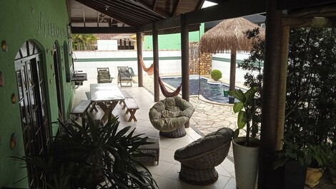 Large ground floor house, sleeps 15 Beachfront home