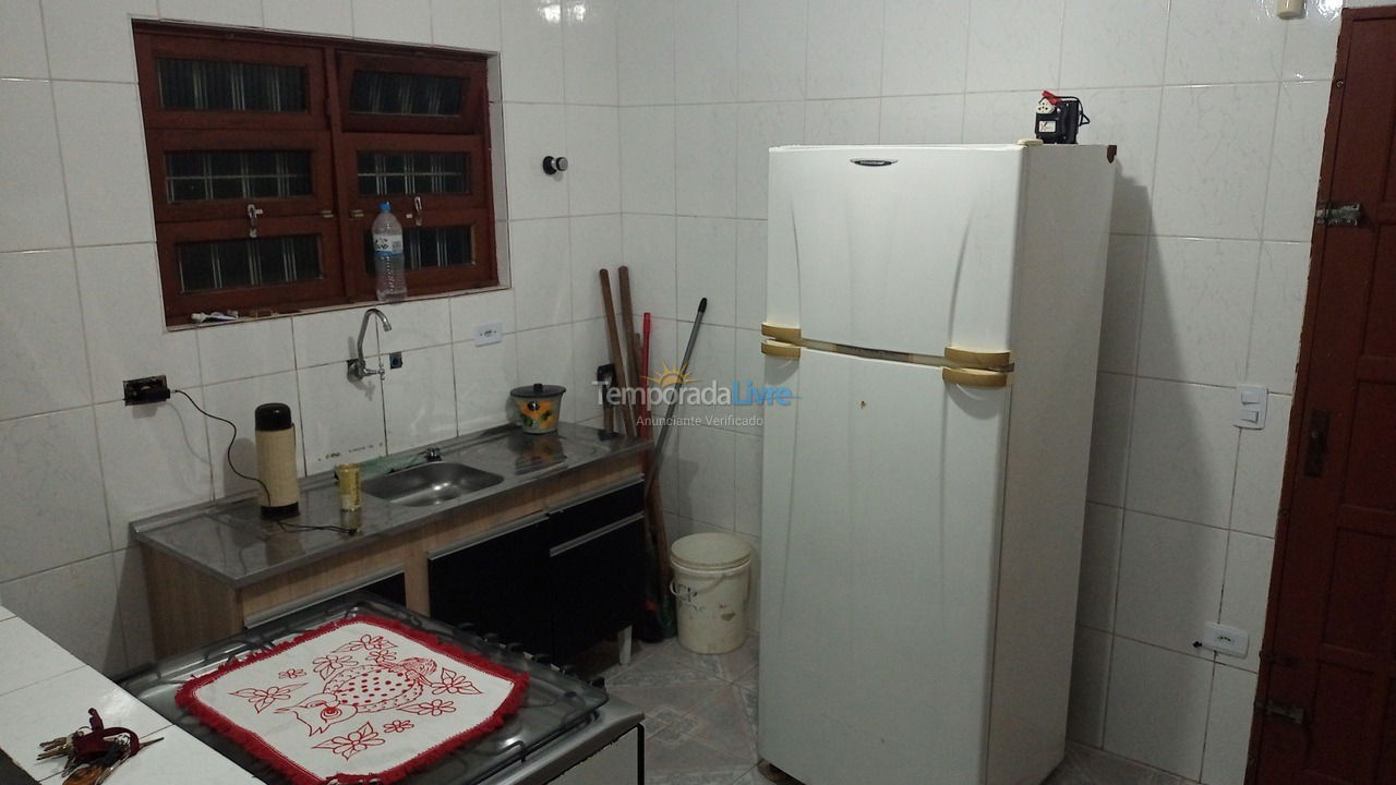 House for vacation rental in Mongaguá (Jardim Columbia)