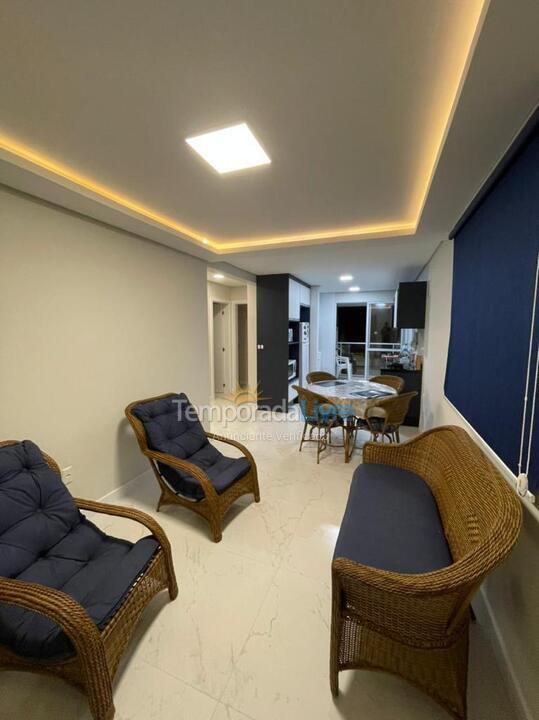 Apartamento para alquiler de vacaciones em Governador Celso Ramos (Praia de Palmas)