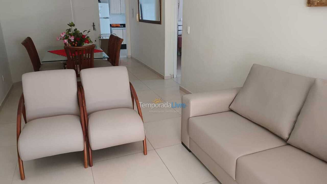 Apartamento para aluguel de temporada em Itapema (Meia Praia)