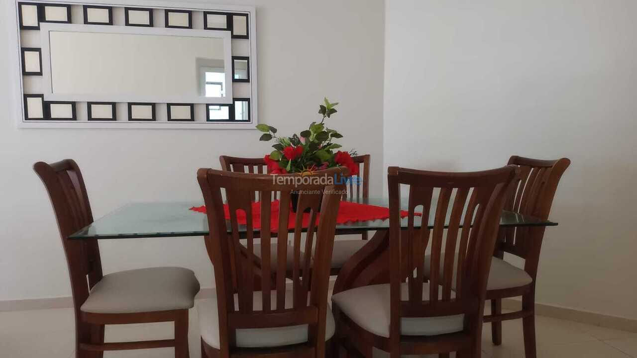 Apartamento para aluguel de temporada em Itapema (Meia Praia)