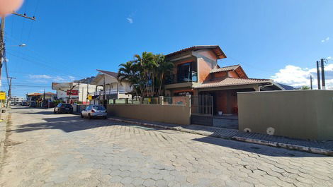 Casa adosada en la playa de Enseada