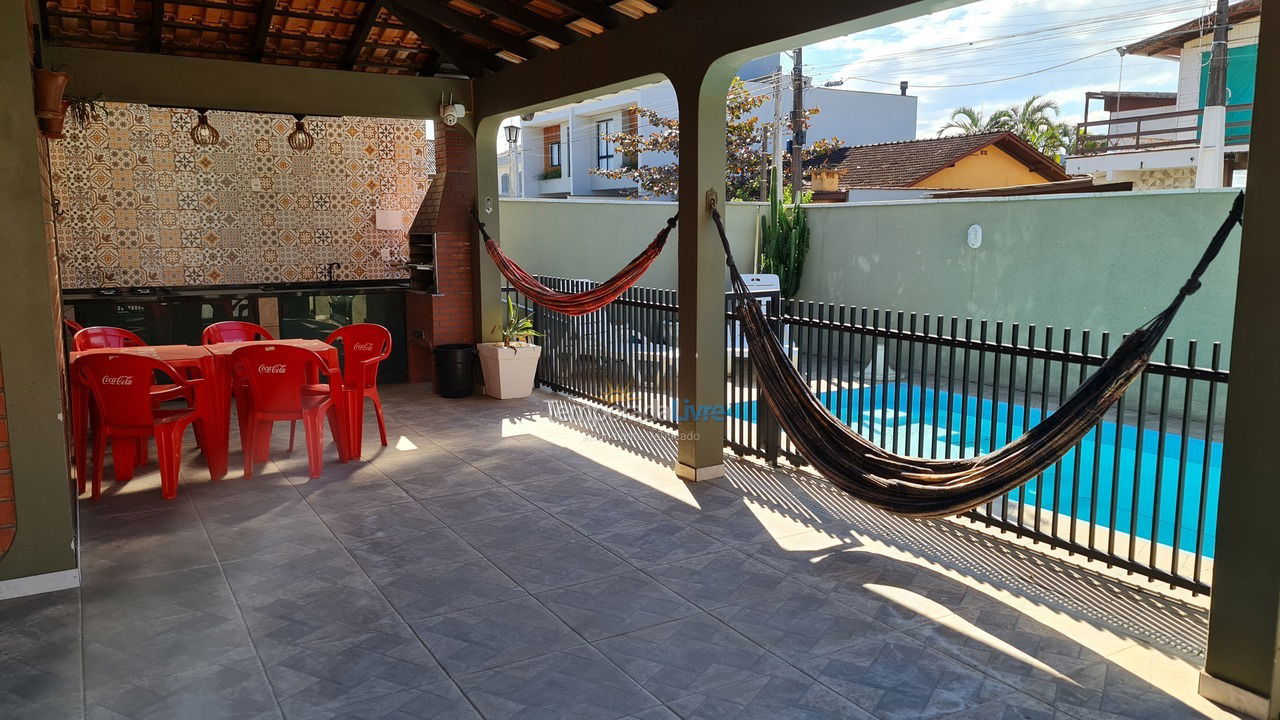 House for vacation rental in São Francisco do Sul (Enseada)