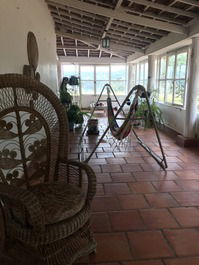 Beautiful Farm House with Pool, 7 Bedrooms, 4 Bathrooms, 68 km from White Square