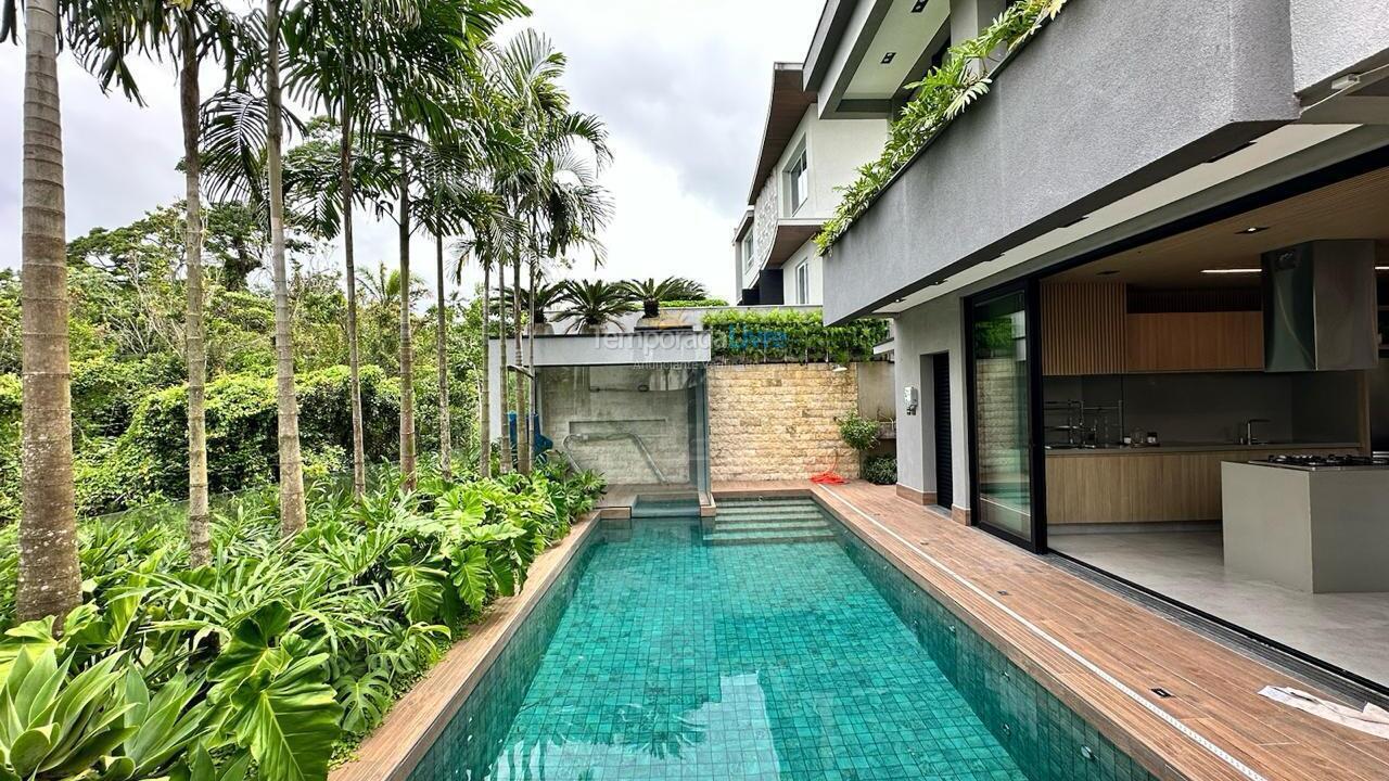 Casa para aluguel de temporada em Bertioga (Riviera de São Lourenço)