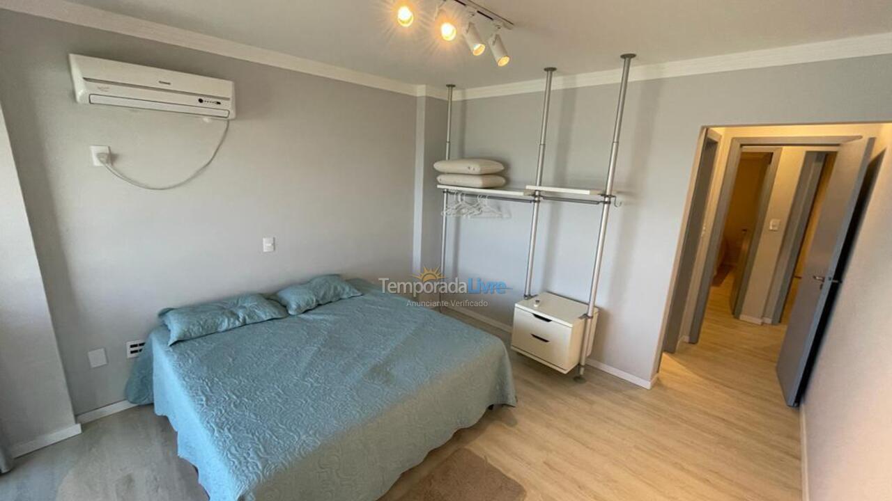 Apartamento para alquiler de vacaciones em Itapema (Meia Praia)