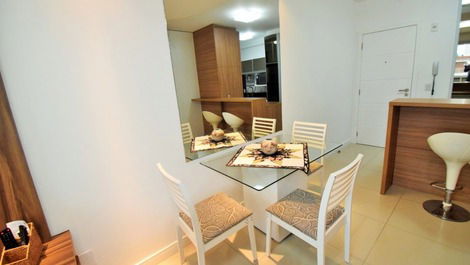 Apartment to enjoy the summer in Jurerê