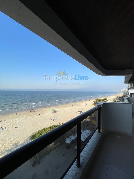 Apartamento para aluguel de temporada em Itapema (Meia Praia)