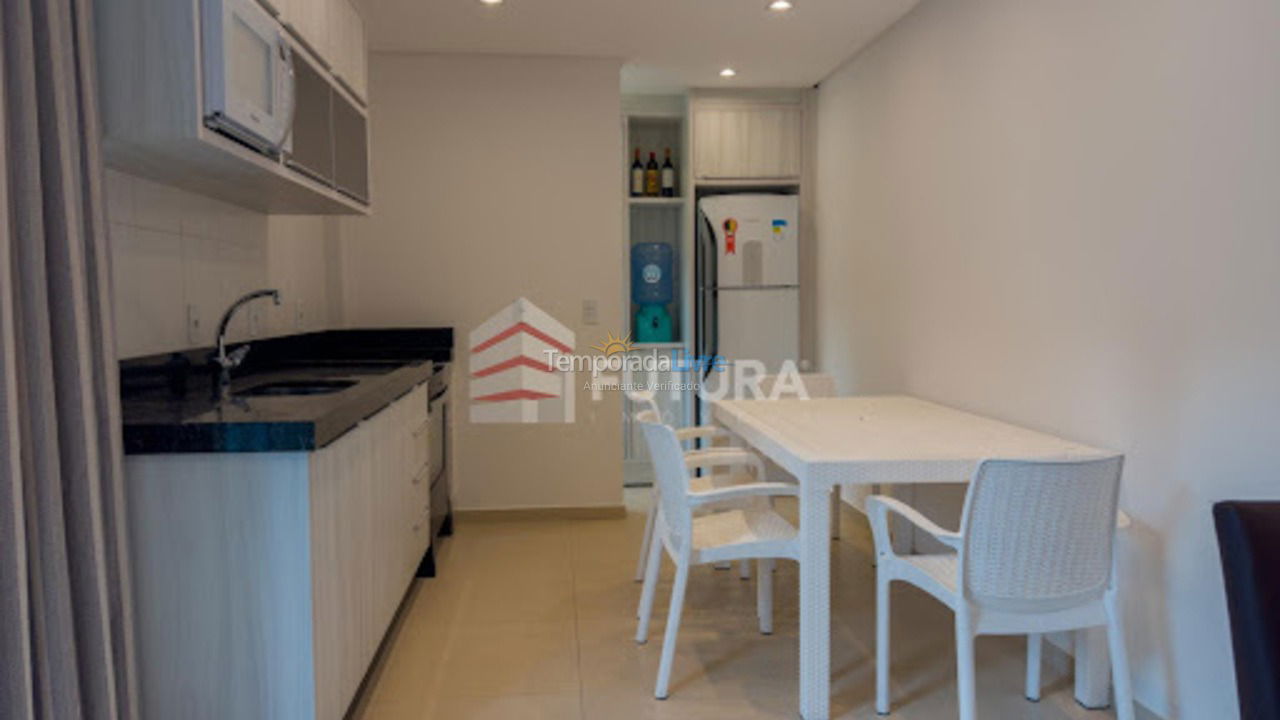 Apartamento para alquiler de vacaciones em Bombinhas (Praia de Bombas)