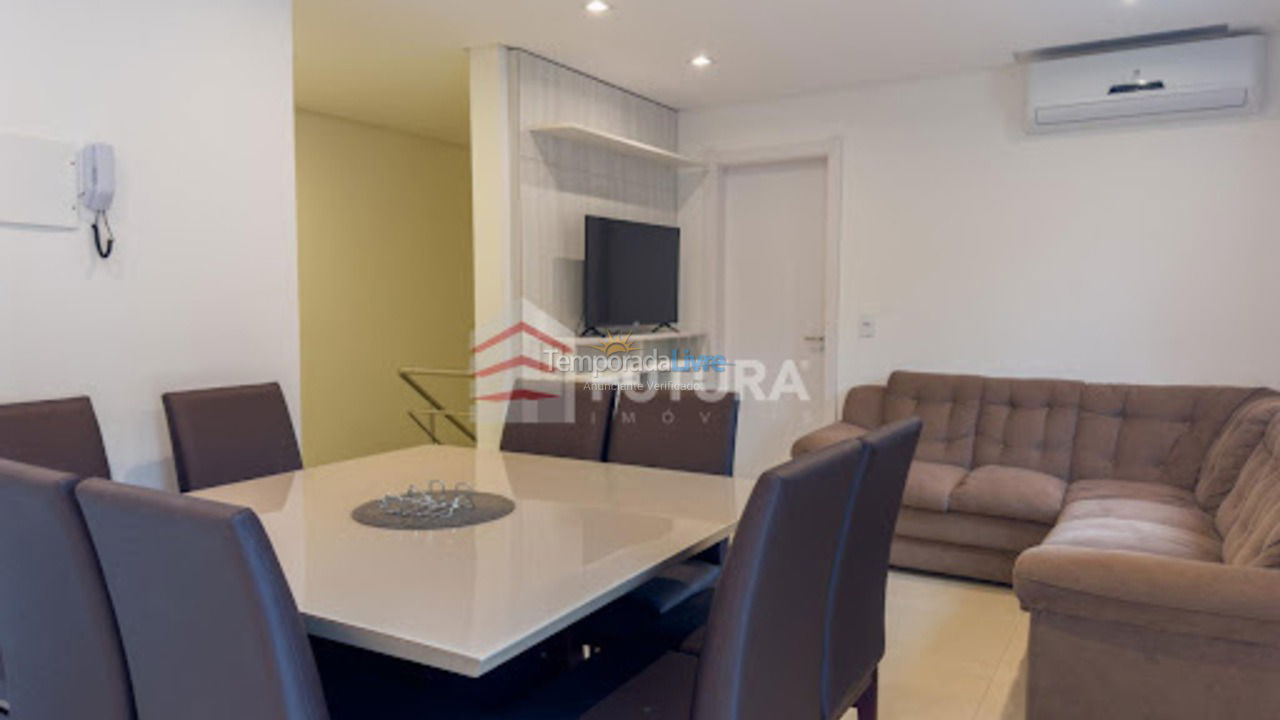 Apartment for vacation rental in Bombinhas (Praia de Bombas)