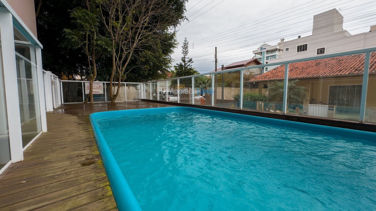 Apartamento para aluguel de temporada em Bombinhas (Praia de Bombas)