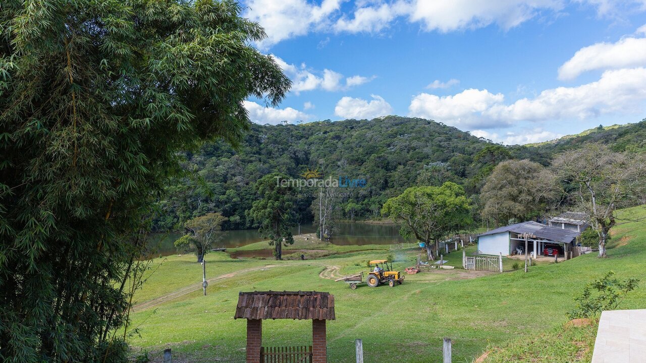 Casa para alquiler de vacaciones em Ibiúna (Caucaia do Alto)