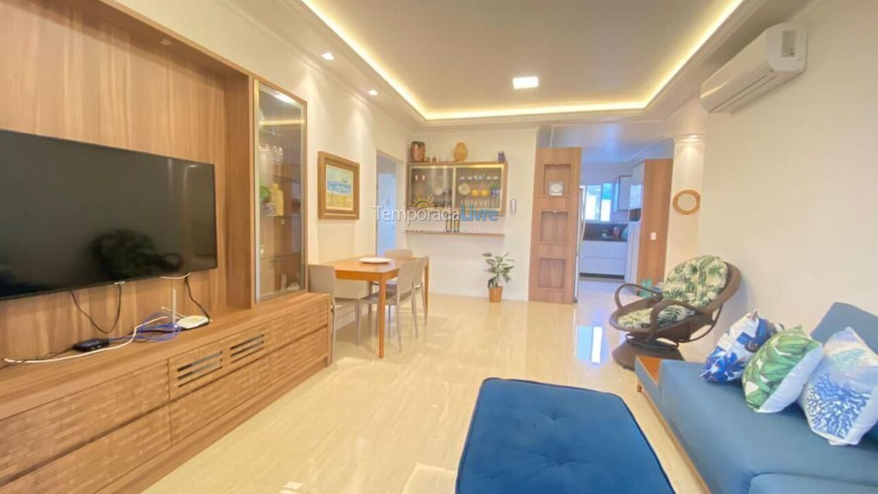 Apartment for vacation rental in Bombinhas (Praia de Bombas)
