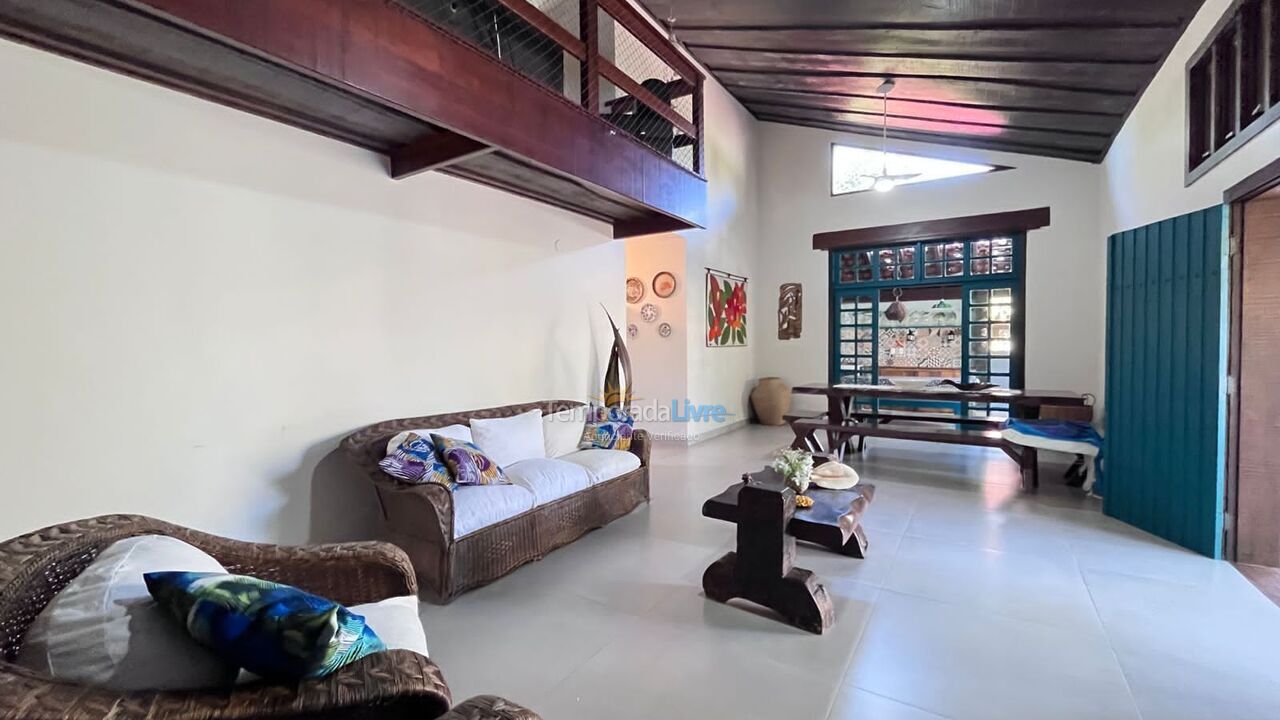 Casa para alquiler de vacaciones em São Sebastião (Praia da Baleia)