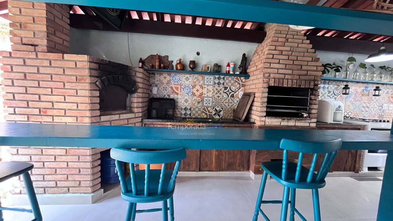 Casa para alquiler de vacaciones em São Sebastião (Praia da Baleia)