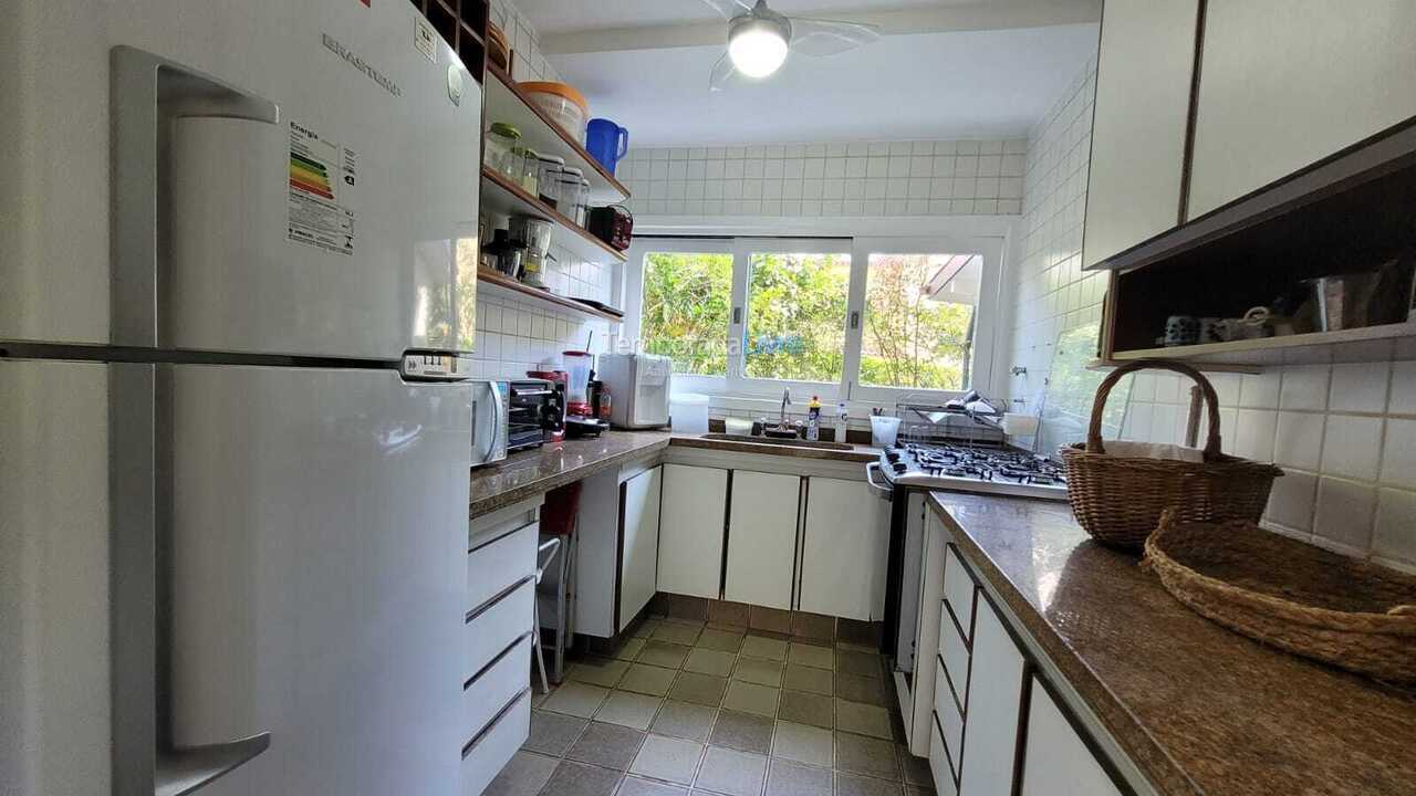 House for vacation rental in São Sebastião (Praia da Baleia)