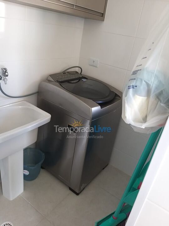 Apartment for vacation rental in Ubatuba (Praia das Toninhas)